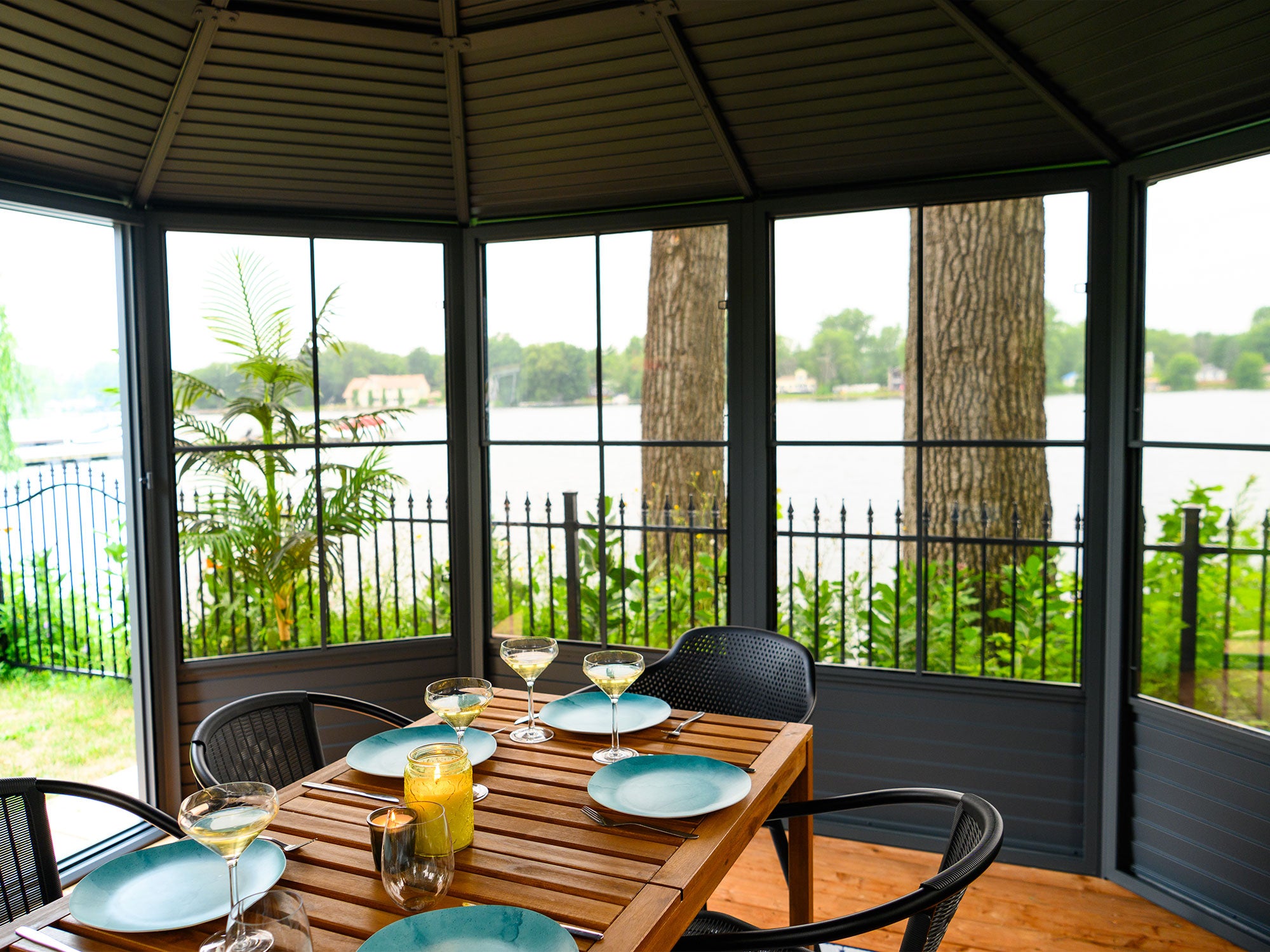 Gazebo Penguin Florence Solarium Metal Roof